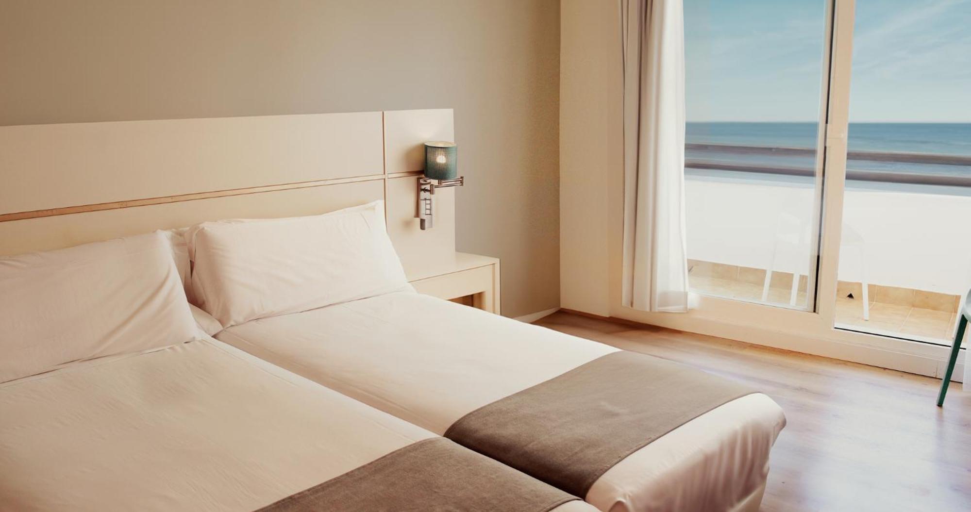 Hotel Vertice Chipiona Mar Exteriör bild